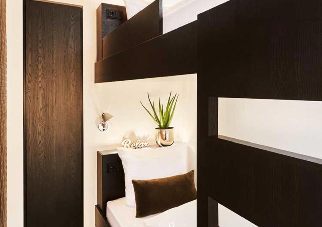 Nena Hotel Bremen Ngoại thất bức ảnh